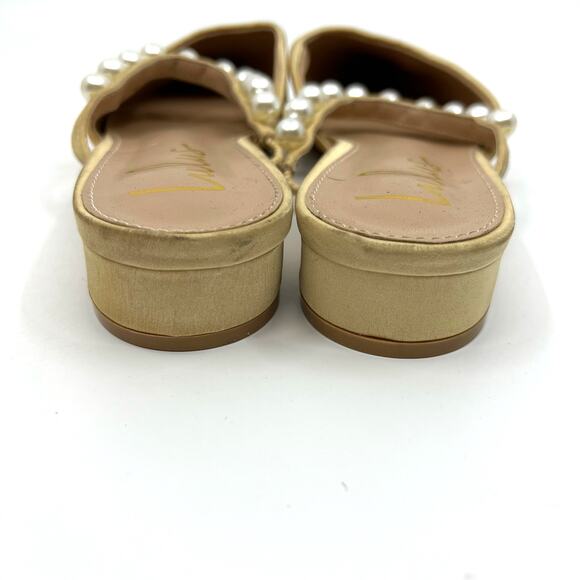 Lulus Hershie Champagne Satin Pearl Mules Women's 7 US - Picture 6 of 9